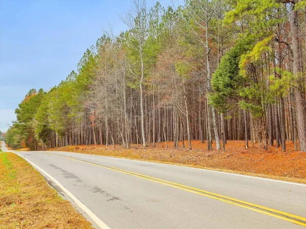 1388 Henry Oldham Rd, Bear Creek, NC 27207