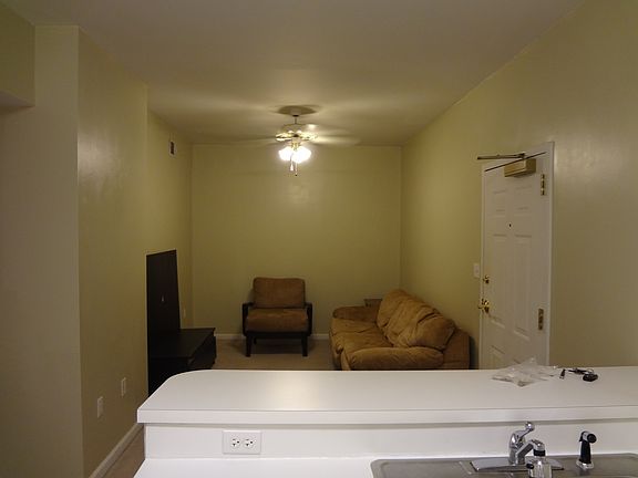 4th image of 1700 W Clinch Ave APT 102