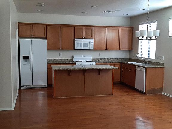 2nd image of 10037 Barengo Ave