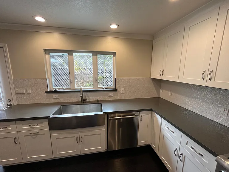 1701 Quesada Way — Photo 5