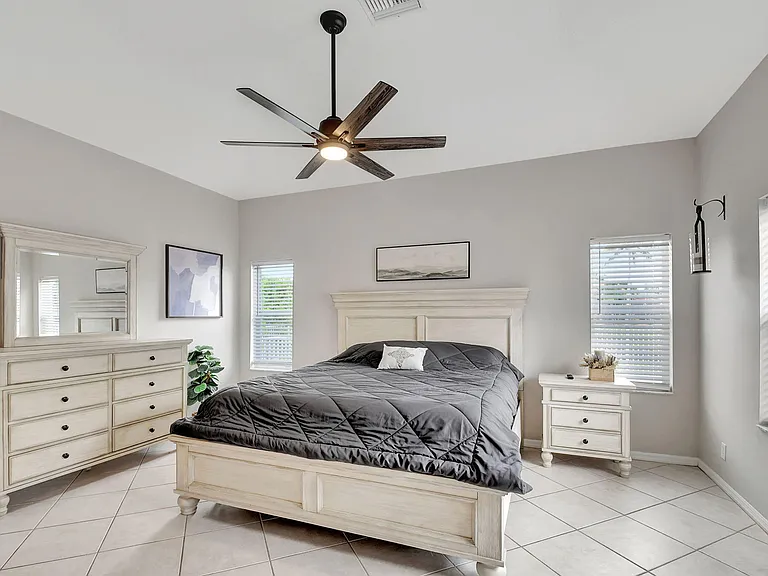 11723 Waterbend Ct — Photo 7