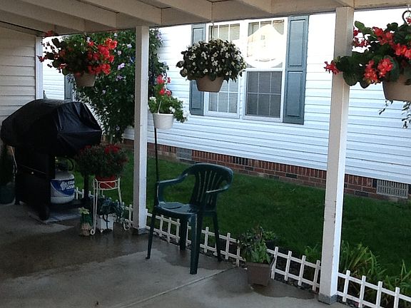 Relax on carport