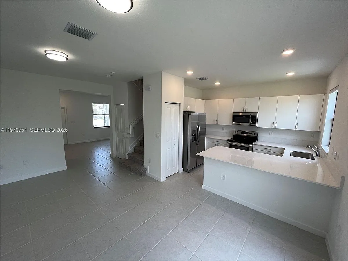 Building Photo - 9960 SW 228th Ter
