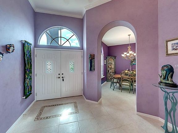 3rd image of 8663 Woodbriar Dr