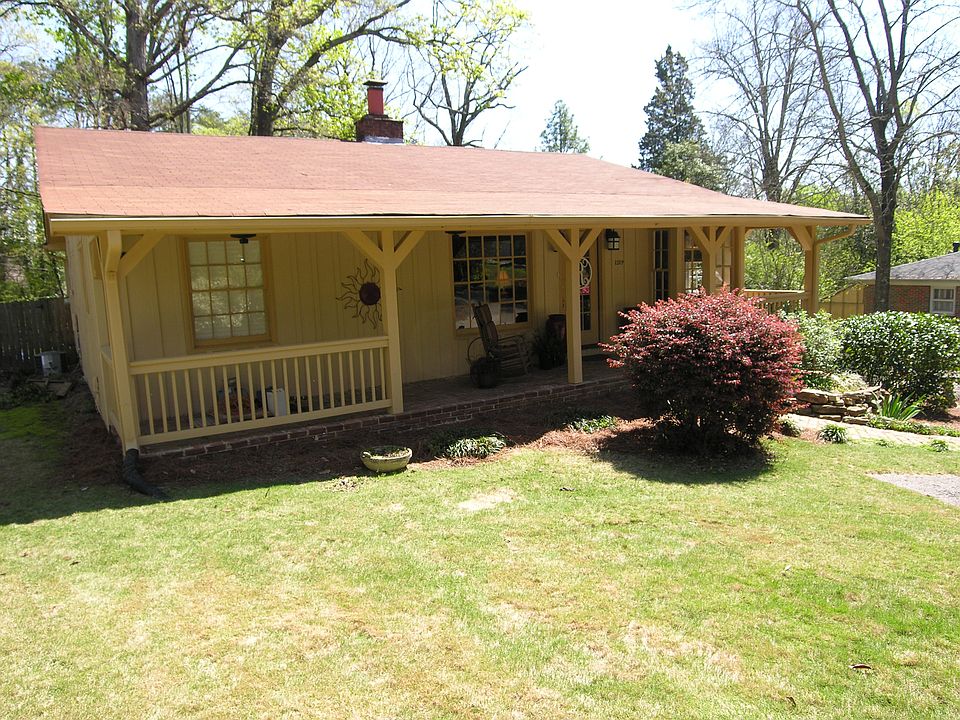 1st image of 2209 Sherwood Pl