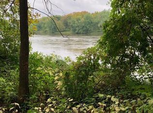 Shoreline Dr, Little Falls, MN 56345