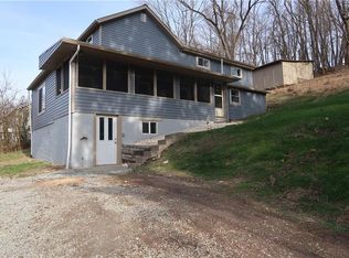 377 Skellytown Rd, North Huntingdon, PA 15642