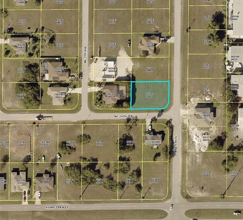1st image of 2416 NE 7th Place Cpe