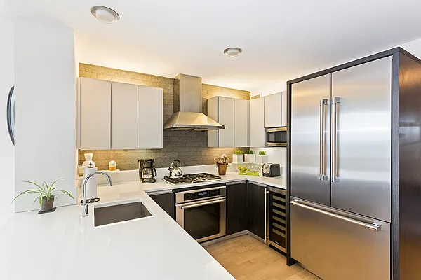Rented by Douglas Elliman | media 30