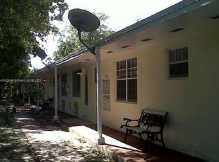 696 NE 85th St #3, Miami, FL 33138