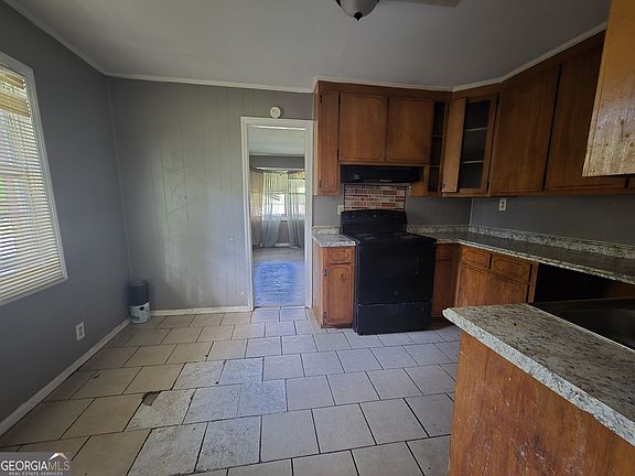 3rd image of 4346 Elkan Ave #219