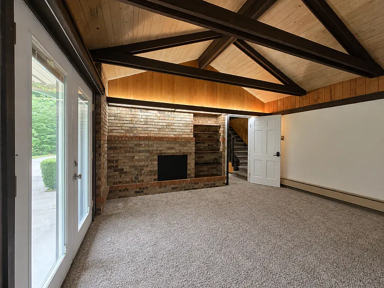 5533 Grandview Rd — Photo 13