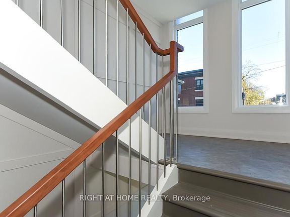 2nd image of 35 Monk St #8