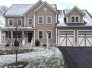 46 Thornberry Rd, Winchester, MA 01890