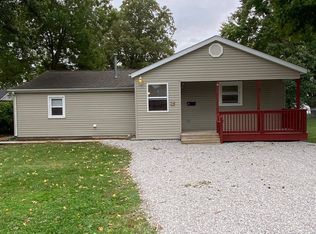 34 W Poplar St, Mascoutah, IL