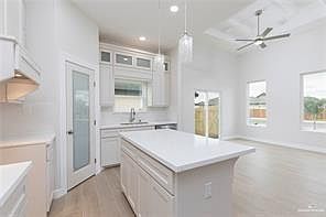4th image of 2405 Northgate Ln