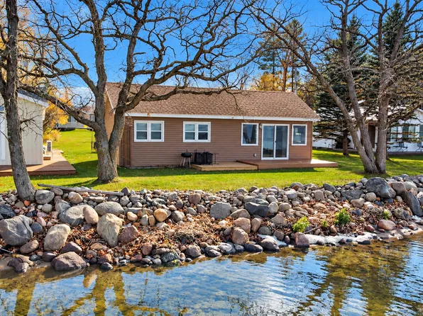 42895 Sunshine Villa Dr, New York Mills, MN 56567