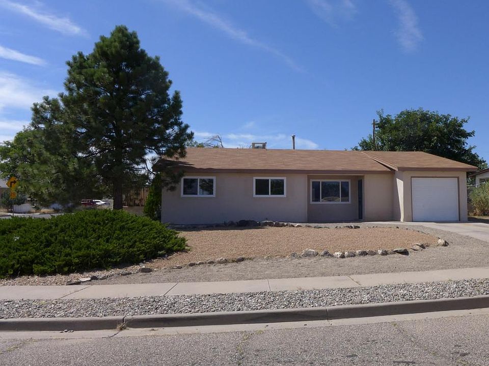 1st image of 5700 Avenida La Mirada NW