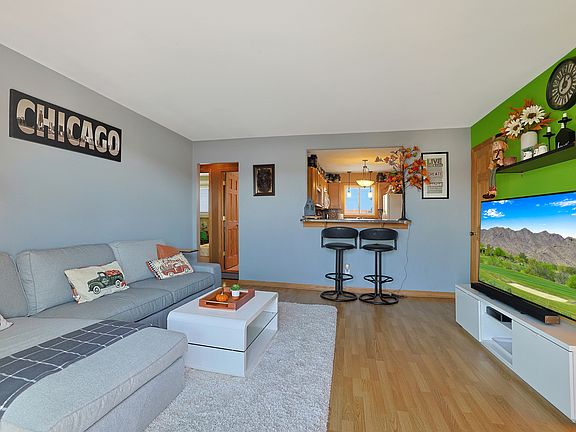 4th image of 9852 W Lawrence Ct #3N