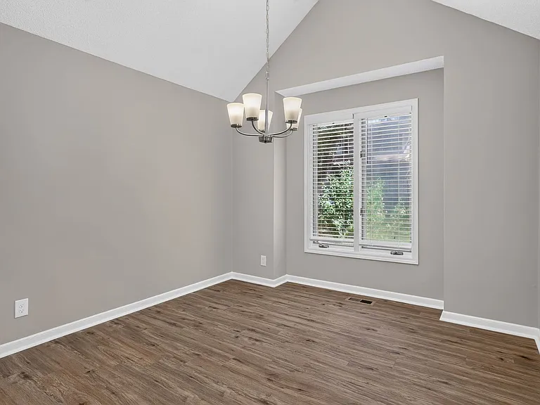 10800 W 116th St — Photo 28