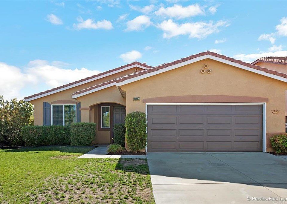 1st image of 38287 Cielo Cir