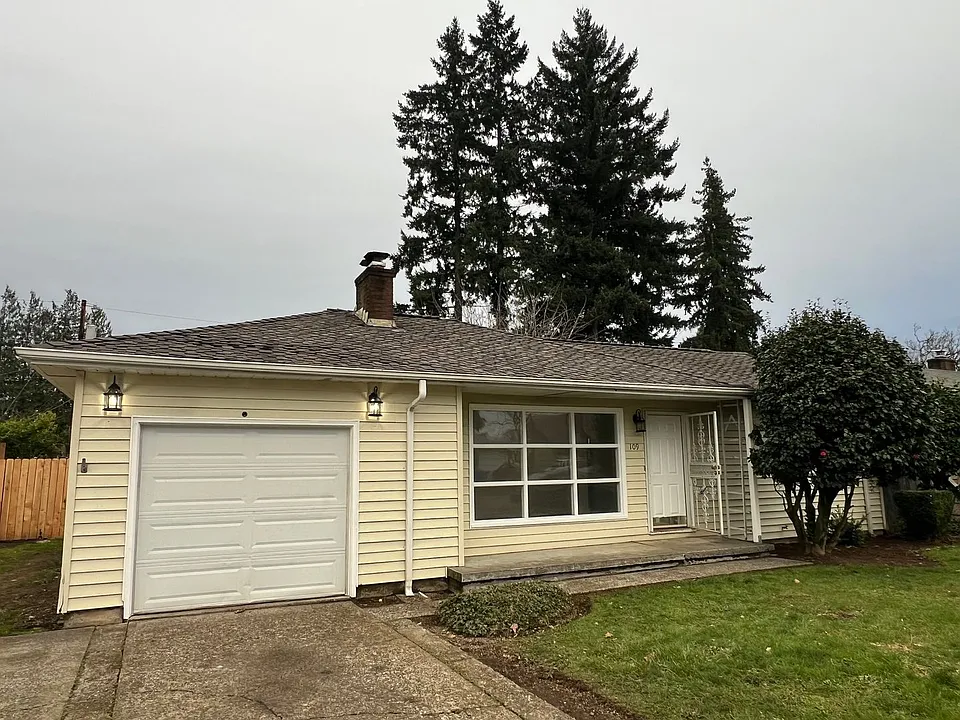 109 SE 102nd Ave