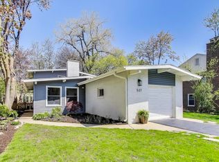 537 County Line Rd, Highland Park, IL 60035