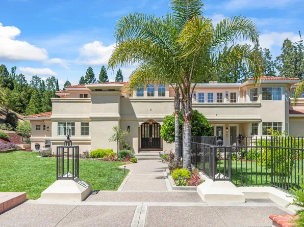 21917 Villa Oaks Ln, Saratoga, CA 95070