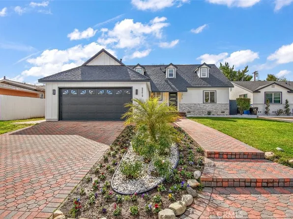 22612 Kittridge St, West Hills, CA 91307