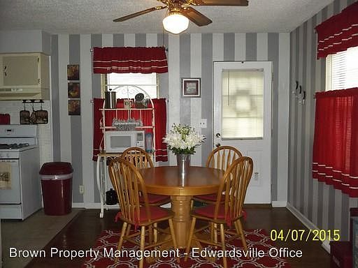 5th image of 1263 N Keebler Ave