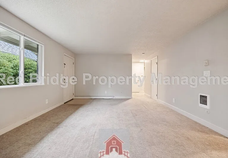3442 SE 8th Ave — Photo 5