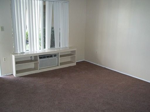 5th image of 1259 E Ohio Ave APT 13