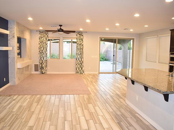 4th image of 3393 E Orleans Ct