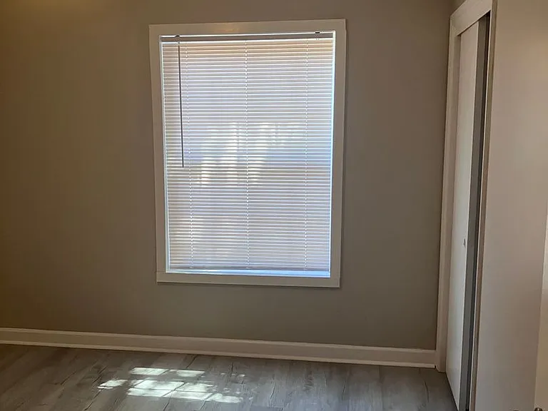 2063 Vineville Ave — Photo 6