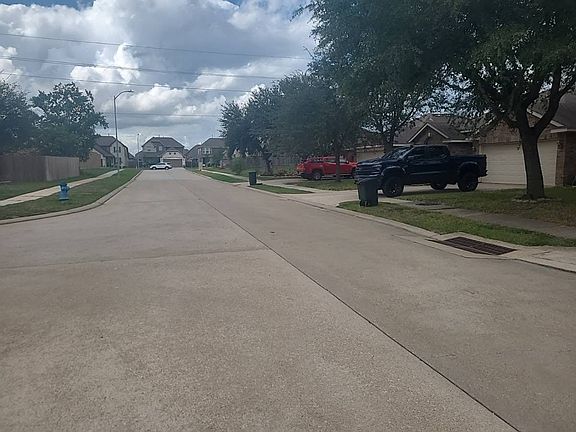 5th image of 15542 Anton Dr