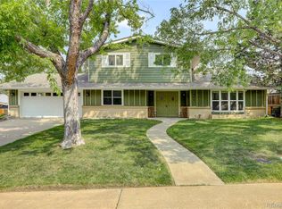 944 S Braun Dr, Lakewood, CO 80228