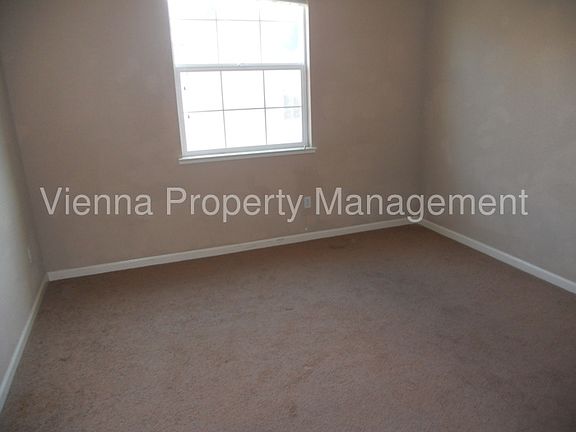3rd image of 2010 Sierra View Cir Unit 1