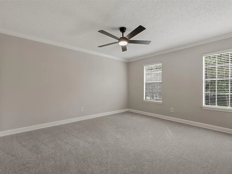 11604 Buttonwood Dr — Photo 18