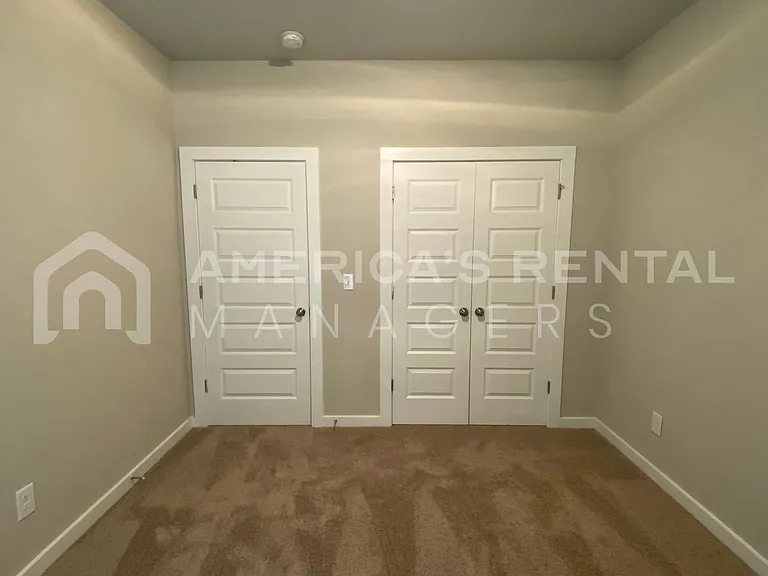 115 Avalon Way — Photo 20
