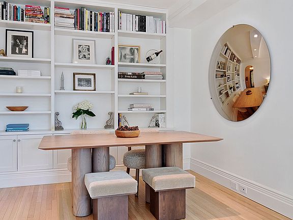 4th image of 7 Park Ave APT 19B