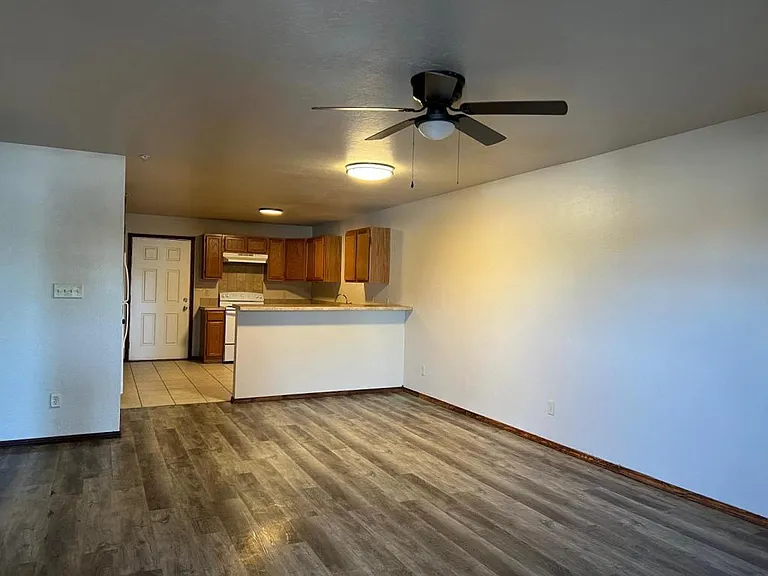 2315 SW H Ave — Photo 13