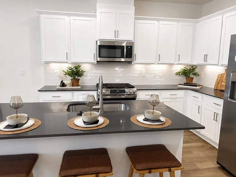 4189 W Steel Grey Ln — Photo 6