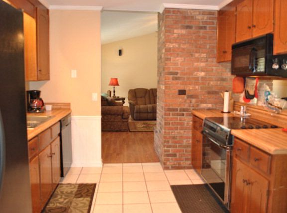 2nd image of 610 Chapelwood Dr