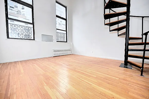 Rented by Urbane Brokerage | media 8