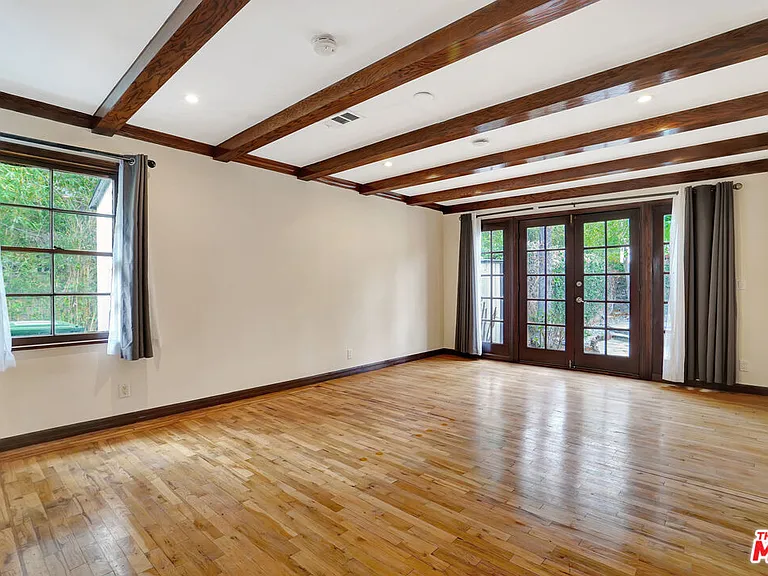 5155 Densmore Ave — Photo 18