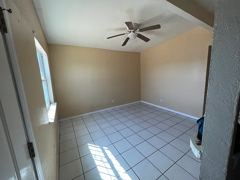 10976 E Burt Rd #B — Photo 10