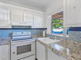 4143 N Ocean Blvd