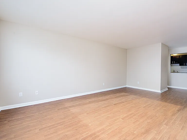 Northlink Apartments — Photo 66