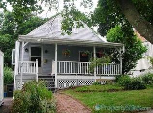 96 Grove Pl, West Haven, CT 06516