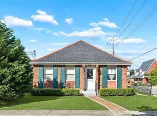 6624 Center St, New Orleans, LA 70124